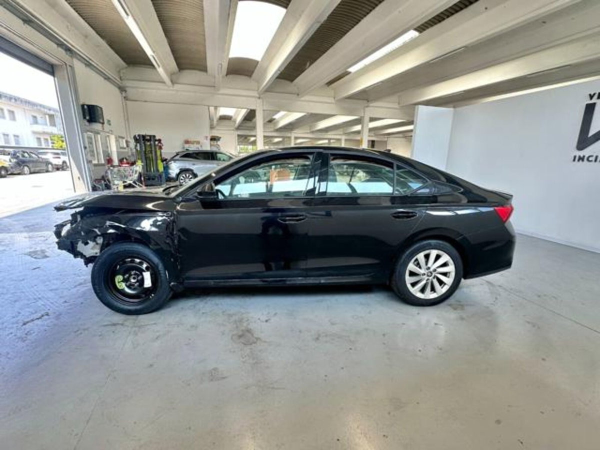 Skoda Octavia 2.0 tdi Executive 115cv (4)