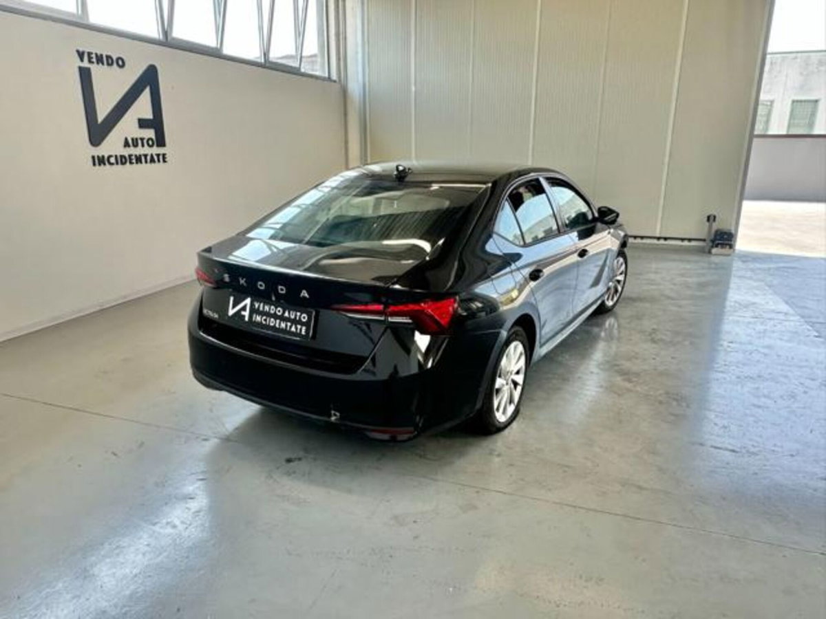 Skoda Octavia 2.0 tdi Executive 115cv (7)