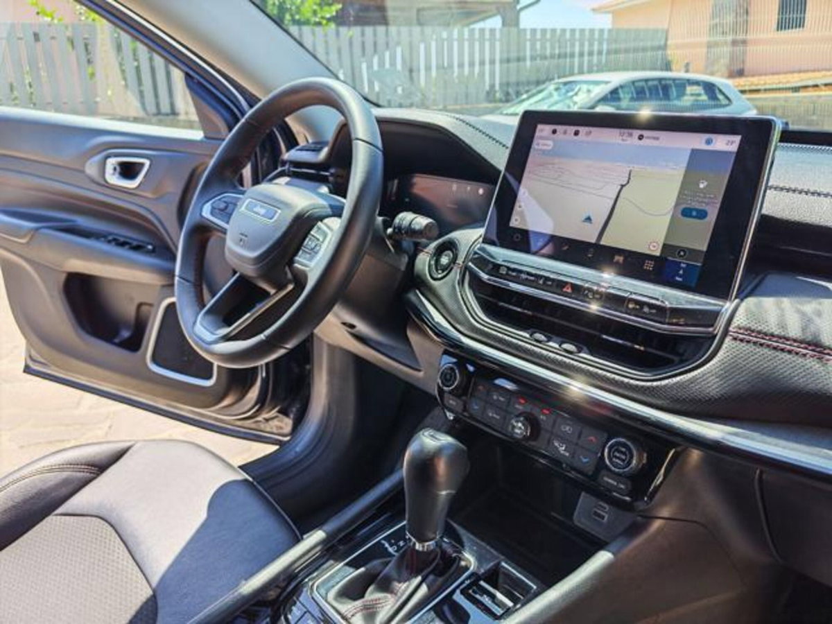 Jeep Compass 1.3 T4 240CV PHEV AT6 4xe Trailhawk (19)