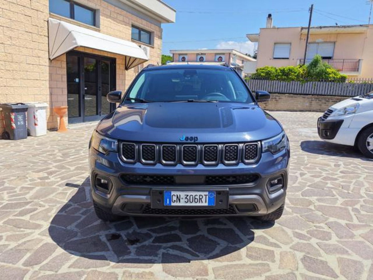 Jeep Compass 1.3 T4 240CV PHEV AT6 4xe Trailhawk (2)