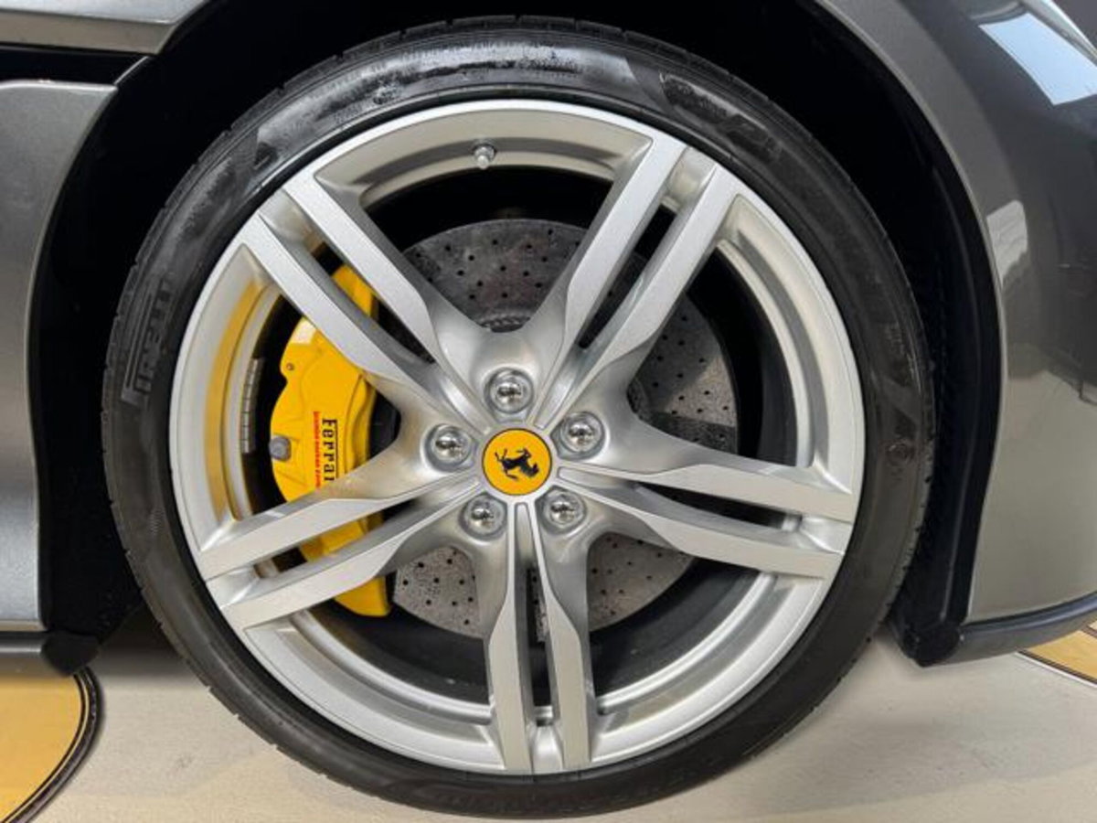 Ferrari Portofino Spider Portofino (16)
