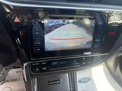 Toyota Auris Station Wagon 1.6 D-4D Lounge (18)