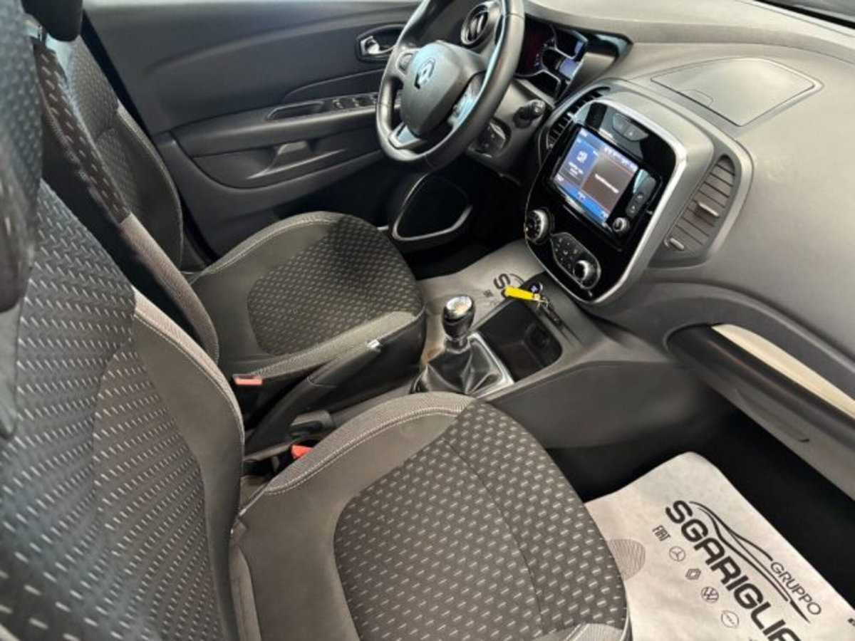 Renault Captur 1.5 dCi 8V 110 CV Start&Stop Intens (12)