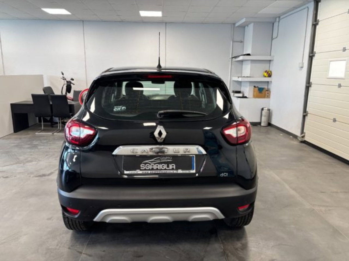 Renault Captur 1.5 dCi 8V 110 CV Start&Stop Intens (5)