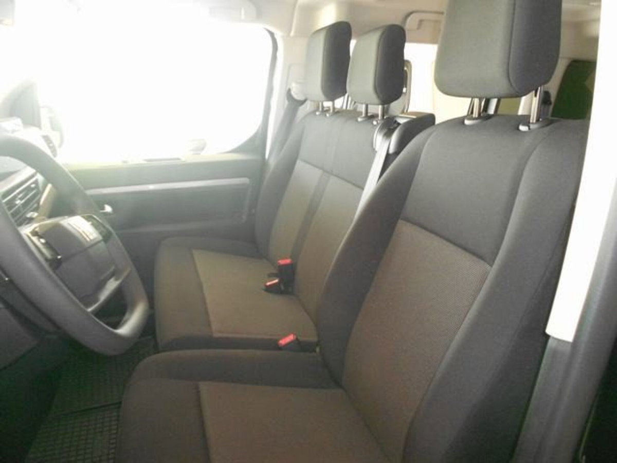 Fiat Ulysse combi M1 2.0 bluehdi 180cv L3H1 AT8 (7)