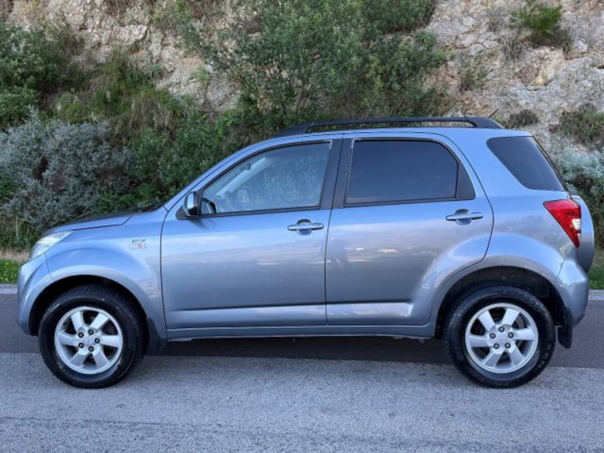 Daihatsu Terios 1.3 4WD SX Green Powered (4)