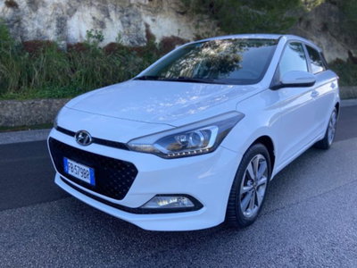 Hyundai i20 1.1 CRDi 12V 5 porte Comfort (2)