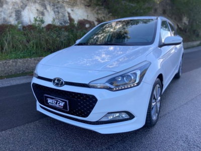 Hyundai i20 1.1 CRDi 12V 5 porte Comfort (3)