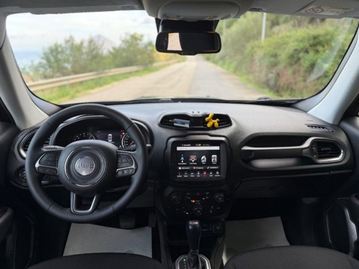 Jeep Renegade 1.6 Mjt DDCT 120 CV Limited (12)