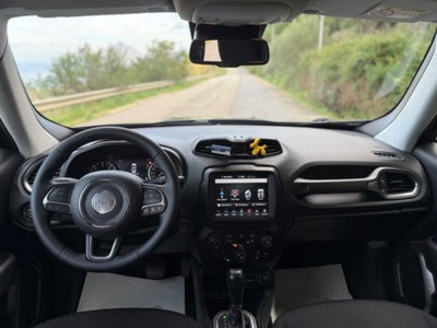 Jeep Renegade 1.6 Mjt DDCT 120 CV Limited (12)