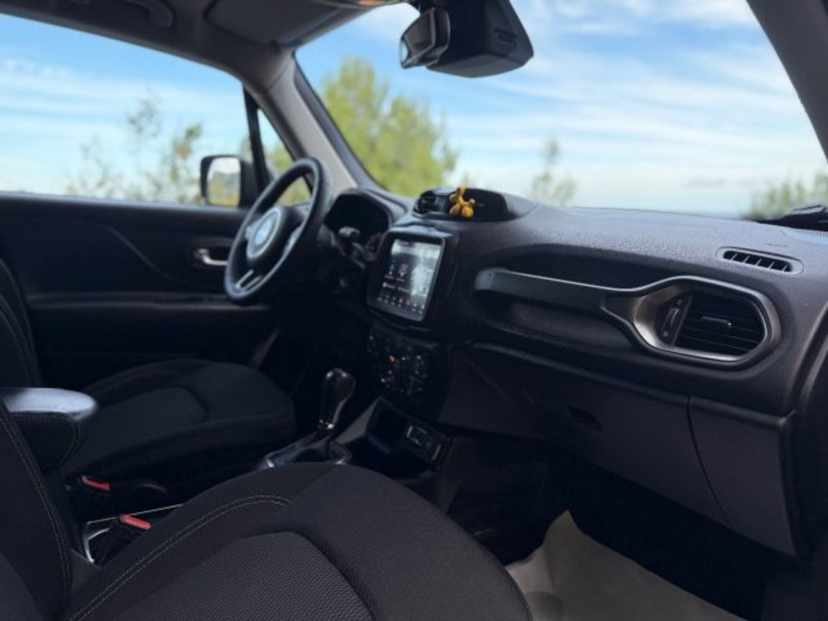 Jeep Renegade 1.6 Mjt DDCT 120 CV Limited (15)