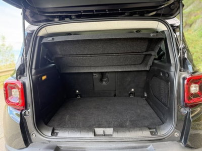 Jeep Renegade 1.6 Mjt DDCT 120 CV Limited (17)