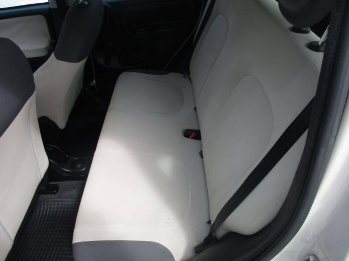 Fiat Panda 1.3 MJT S&S Easy (10)