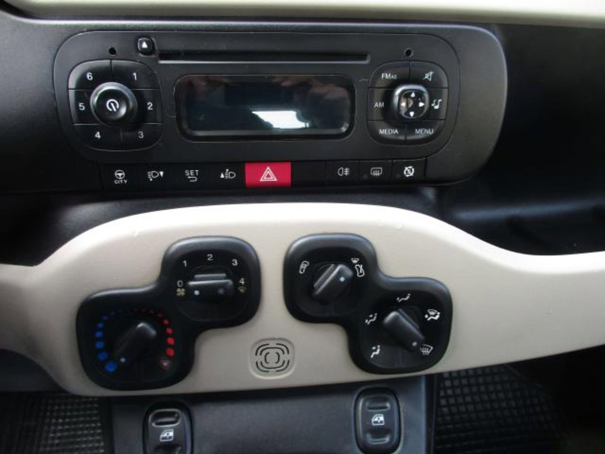 Fiat Panda 1.3 MJT S&S Easy (13)