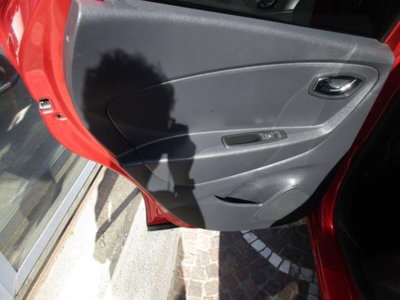Renault Captur dCi 8V 90 CV EDC Start&Stop Energy Zen (8)