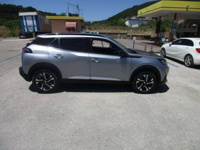 Peugeot 2008 BlueHDi 130 S&S EAT8 Allure Pack (3)