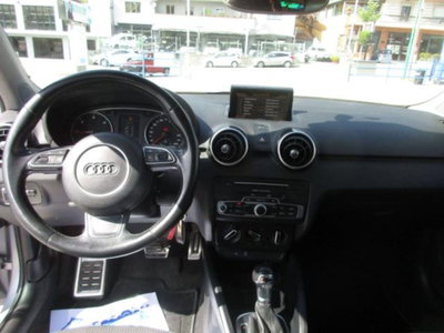 Audi A1 Sportback 1.6 TDI 116 CV Sport (11)
