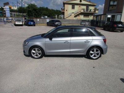 Audi A1 Sportback 1.6 TDI 116 CV Sport (4)