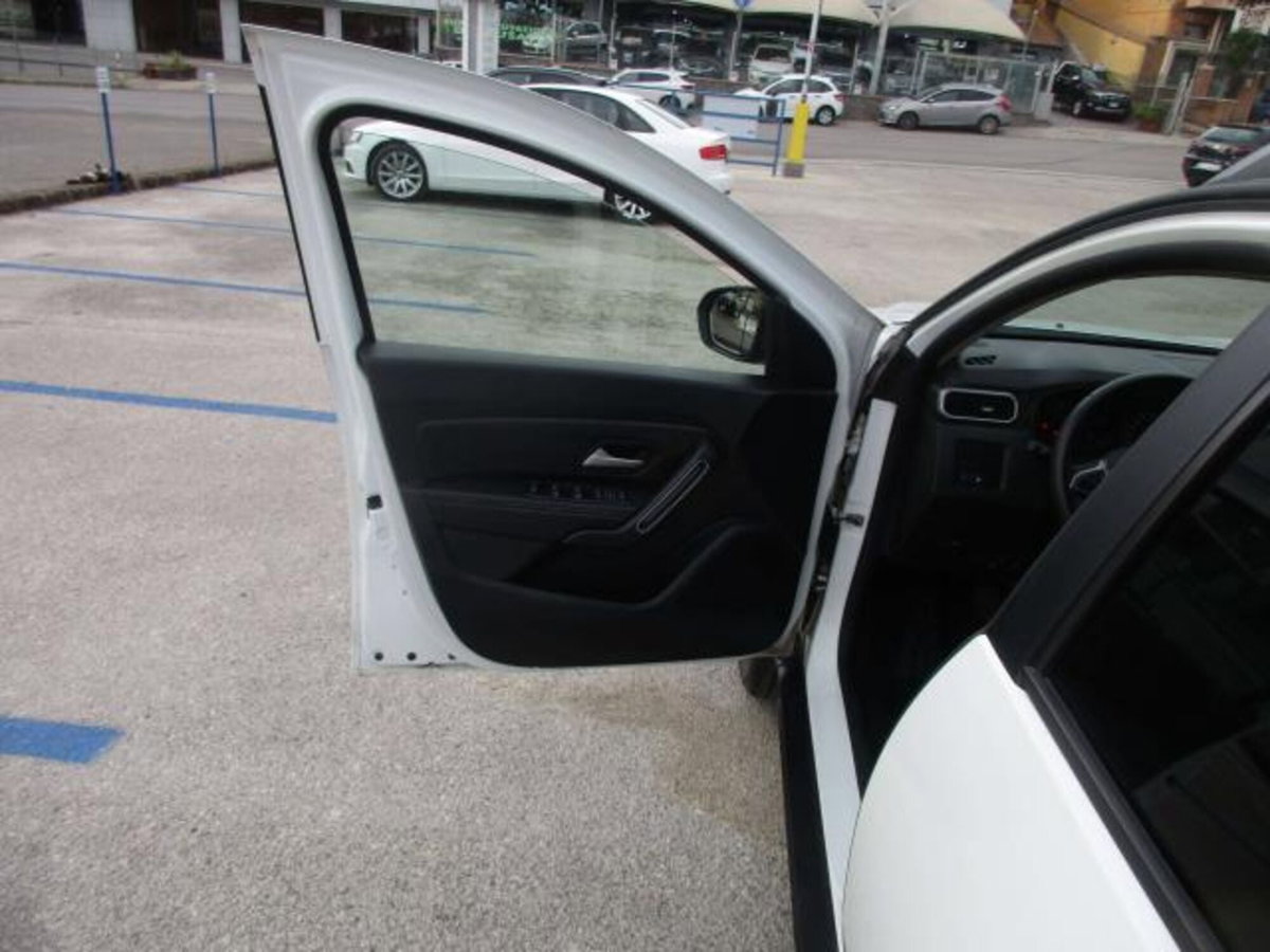 Dacia Duster 1.0 TCe GPL 4x2 Journey (8)