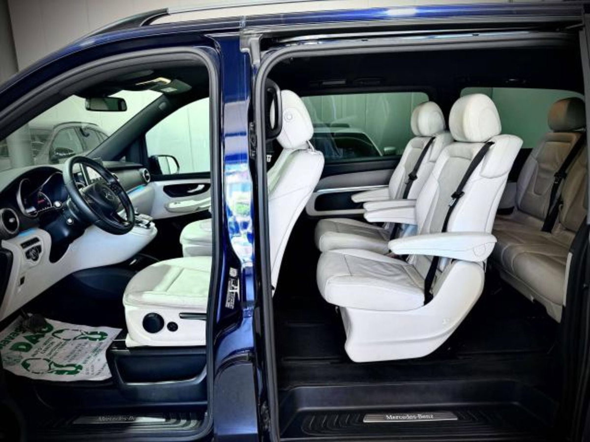 Mercedes-Benz Classe V 200 d Executive Long (11)