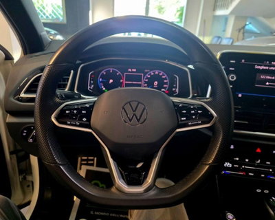 Volkswagen T-Roc 2.0 tdi R-Line 4motion 150cv dsg (13)