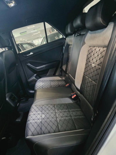 Volkswagen T-Roc 2.0 tdi R-Line 4motion 150cv dsg (16)