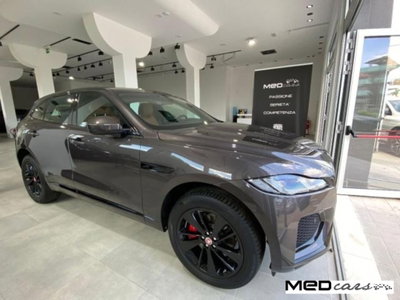 Jaguar F-Pace 2.0 D 204 CV AWD aut. R-Dynamic SE (2)
