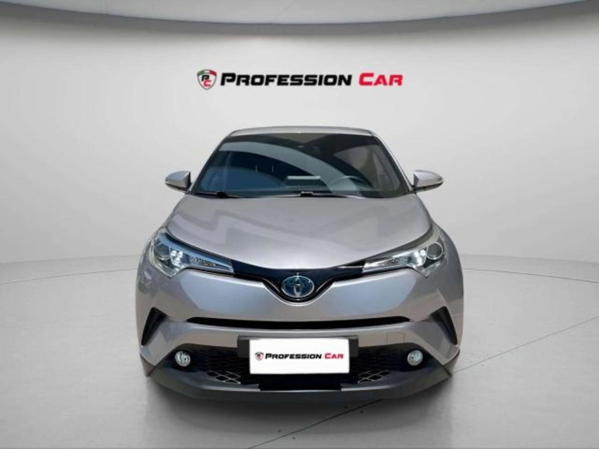 Toyota Toyota C-HR 1.8 Hybrid E-CVT Trend (2)