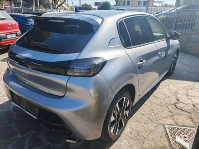Peugeot 208 1.2 puretech Allure s&s 100cv (11)