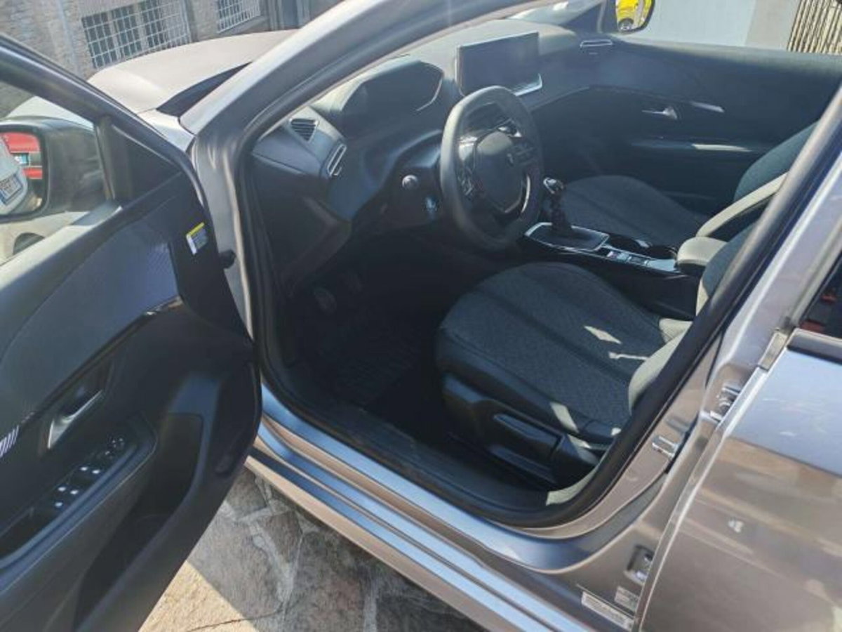 Peugeot 208 1.2 puretech Allure s&s 100cv (6)