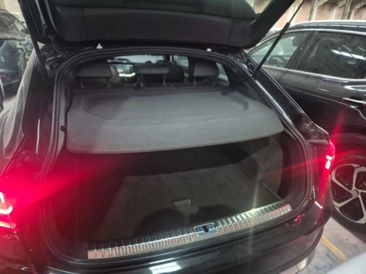 Audi Q3 Sportback 35 2.0 tdi S line edition s-tronic (10)