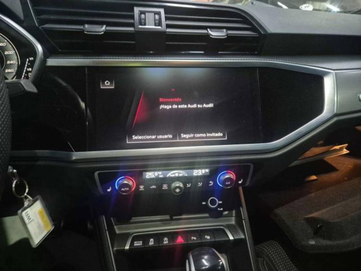 Audi Q3 Sportback 35 2.0 tdi S line edition s-tronic (9)