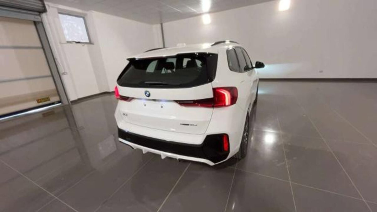 BMW X1 sdrive18d MSport auto (4)