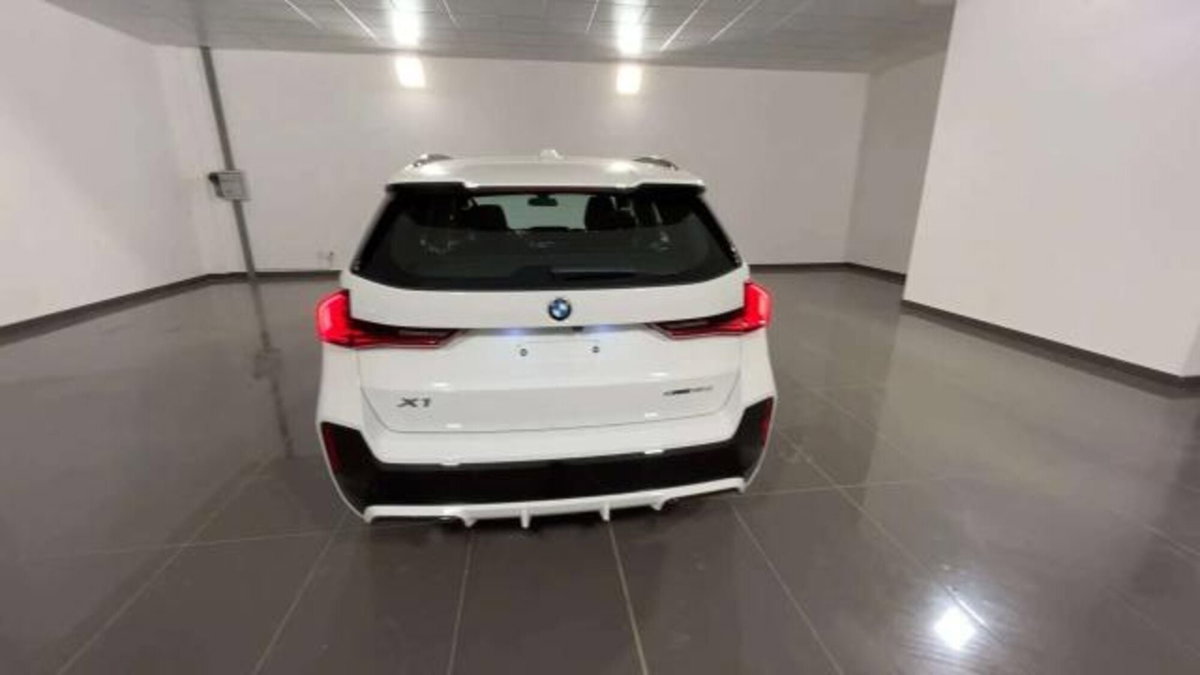 BMW X1 sdrive18d MSport auto (5)