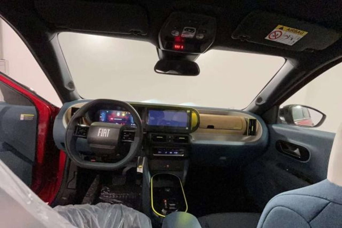 Fiat Grande Panda 1.2 hybrid La Prima 110cv edct (11)