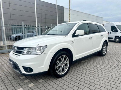 Fiat Freemont 2.0 Mjt 170 CV 4x4 Automatica Lounge (2)