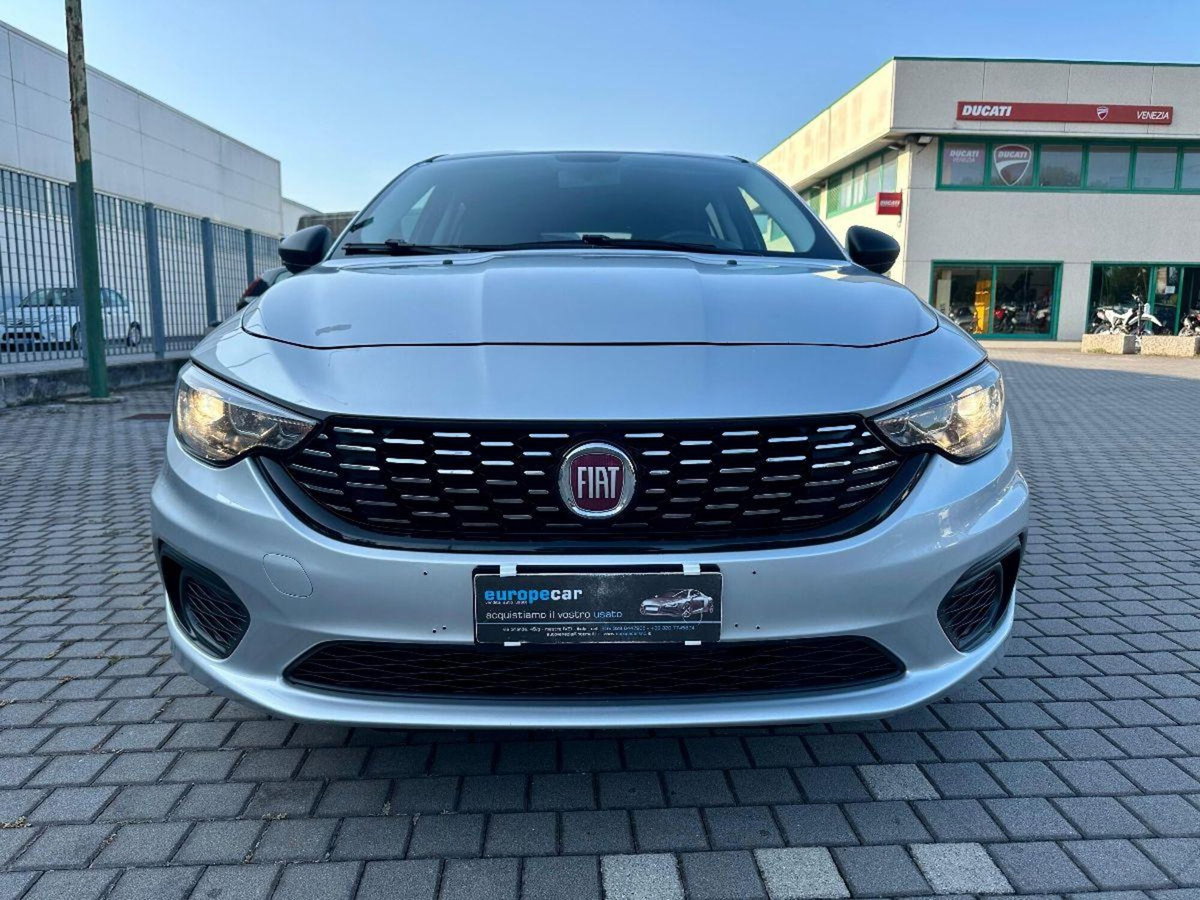 Fiat Tipo Station Wagon Tipo 1.4 SW Easy (2)