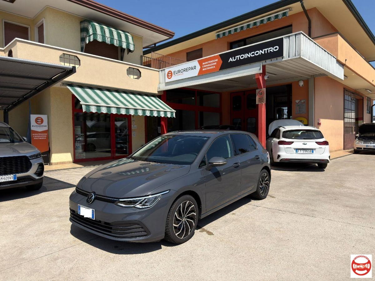 Volkswagen Golf Variant 1.0 eTSI EVO DSG Life