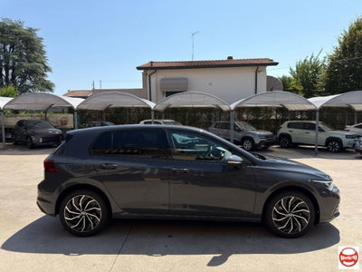 Volkswagen Golf Variant 1.0 eTSI EVO DSG Life (6)