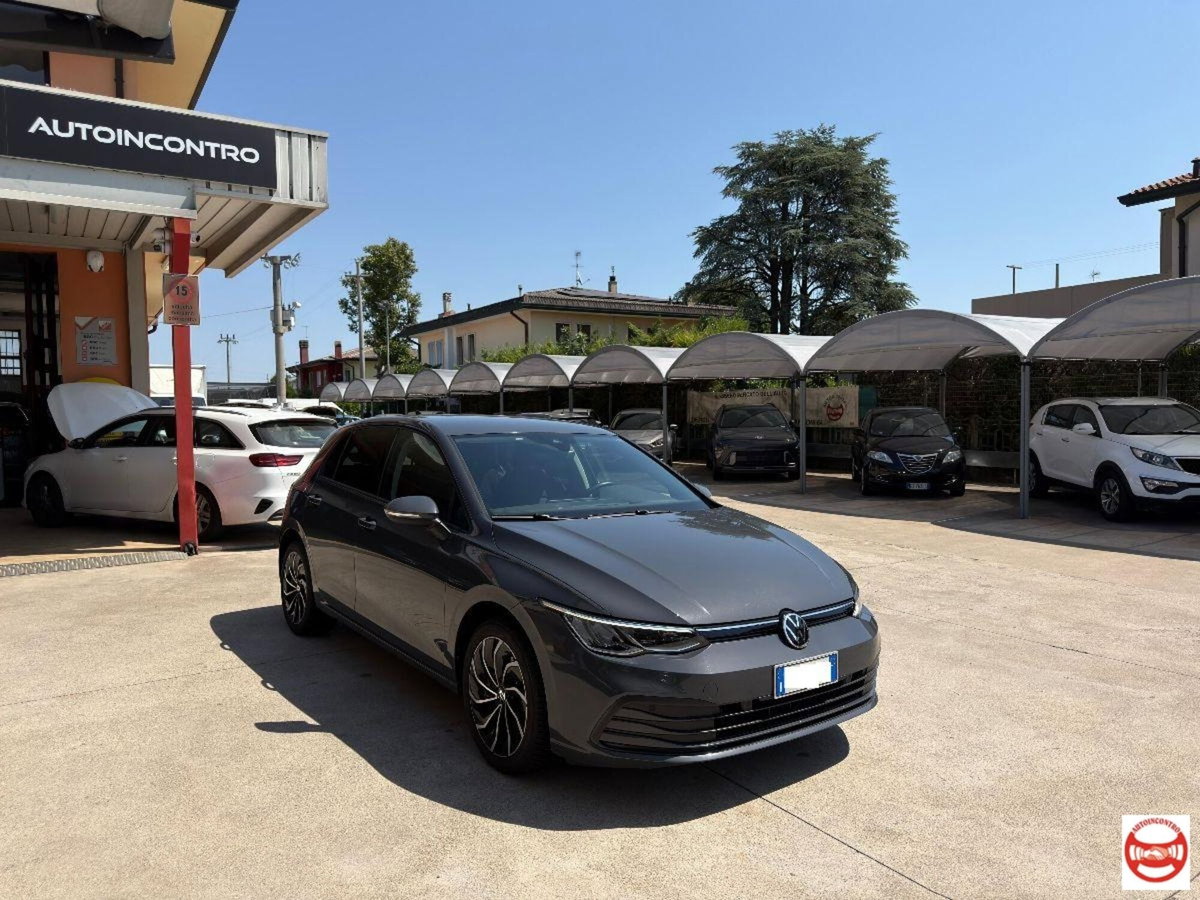 Volkswagen Golf Variant 1.0 eTSI EVO DSG Life (8)