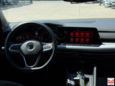 Volkswagen Golf Variant 1.0 eTSI EVO DSG Life (9)