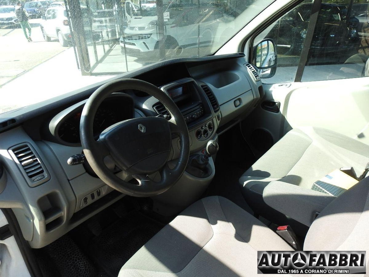 Renault Trafic Furgone T29 2.0 dCi/115 PC-TN Furgone (17)
