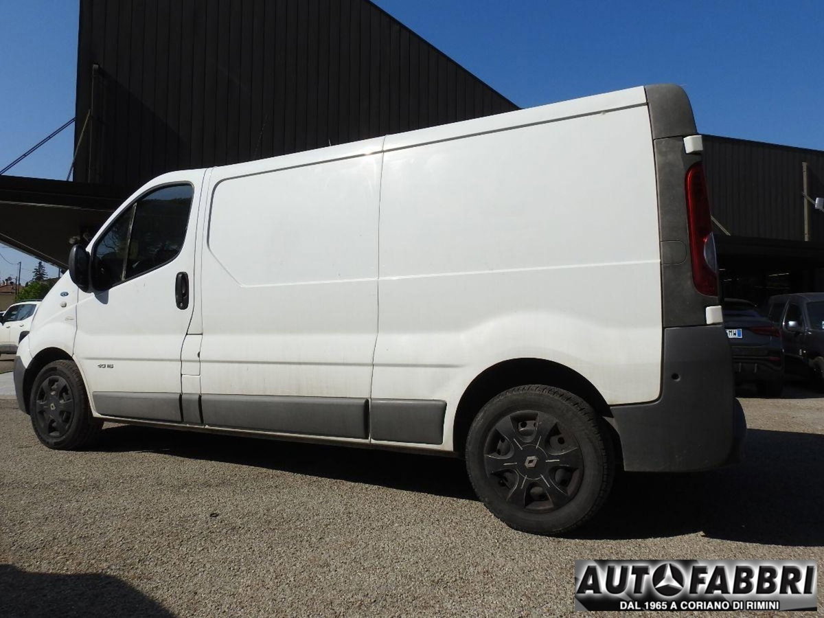 Renault Trafic Furgone T29 2.0 dCi/115 PC-TN Furgone (6)