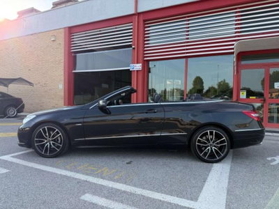 Mercedes-Benz Classe E Cabrio 220 CDI Cabrio BlueEFFICIENCY Avantgarde (3)