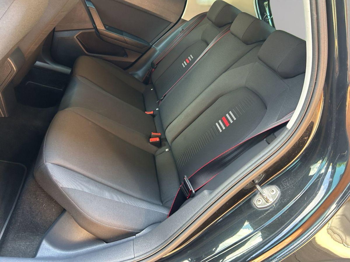 SEAT Ibiza 1.6 TDI 115 CV 5 porte FR (14)