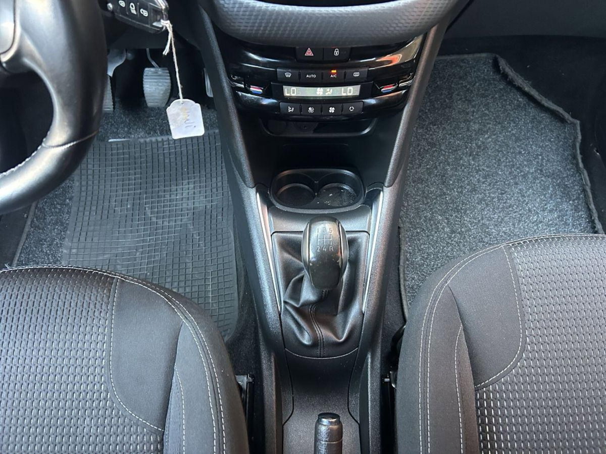 Peugeot 208 75 5 porte Allure (18)