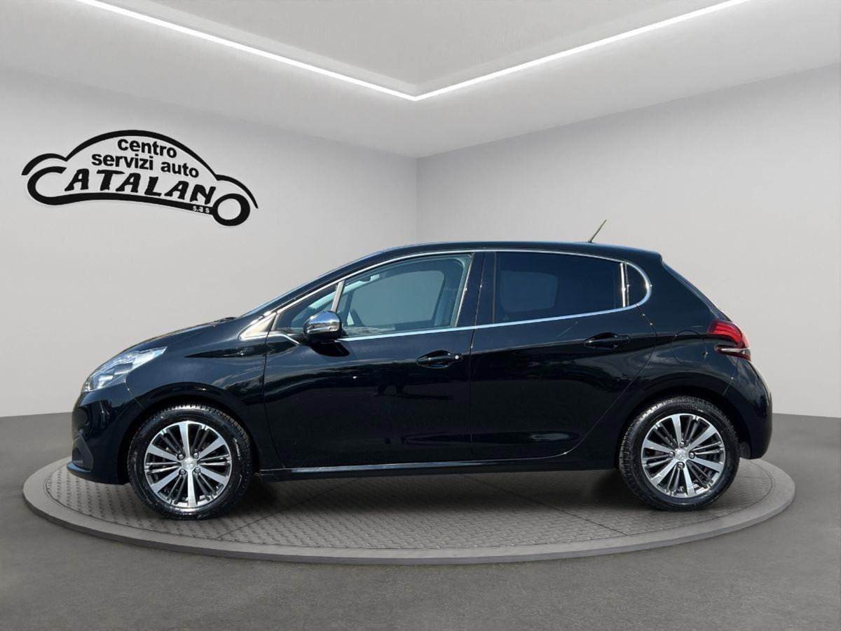 Peugeot 208 75 5 porte Allure (2)