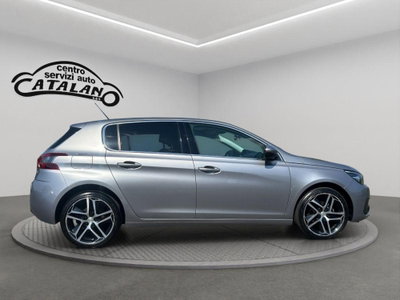 Peugeot 308 BlueHDi 130 S&S EAT8 GT Line (6)