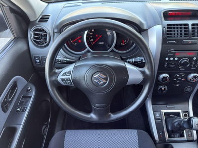 Suzuki Grand Vitara 1.9 DDiS 3 porte Offroad (16)