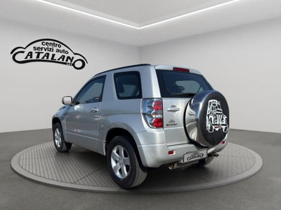 Suzuki Grand Vitara 1.9 DDiS 3 porte Offroad (3)